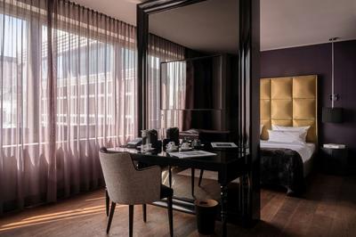 Prestige Presidential Suite