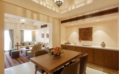 Classic One Bedroom Suite