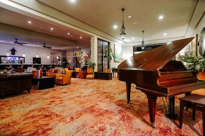 Bar/Lounge