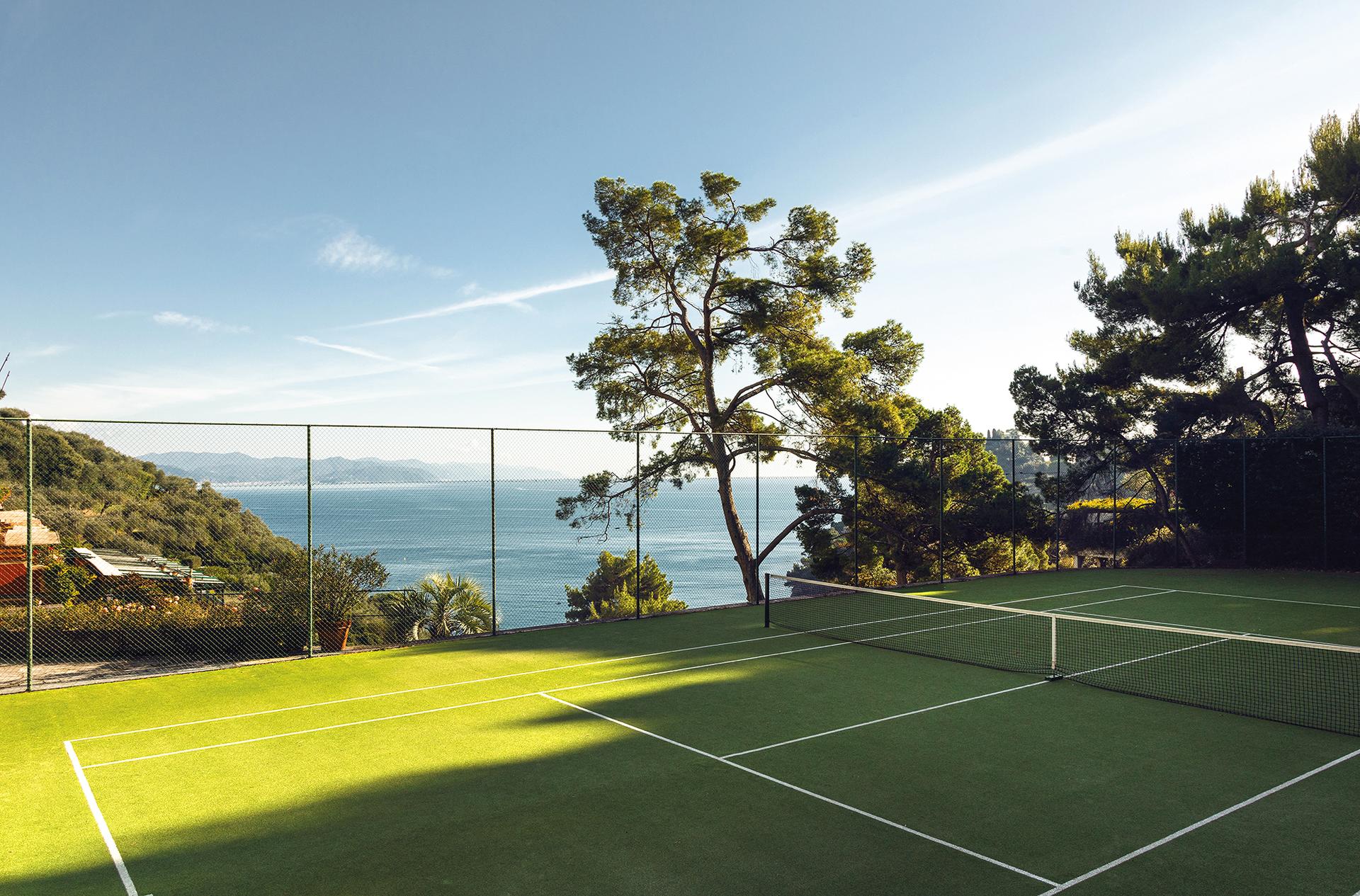 Hotel Tennis Courts