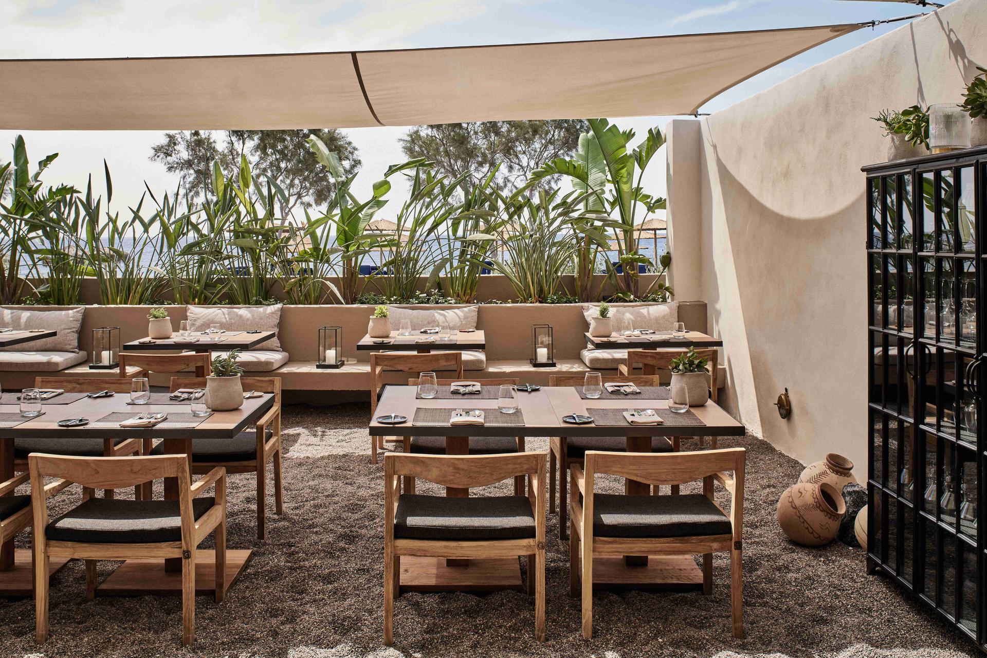 Restaurant at Istoria, Santorini