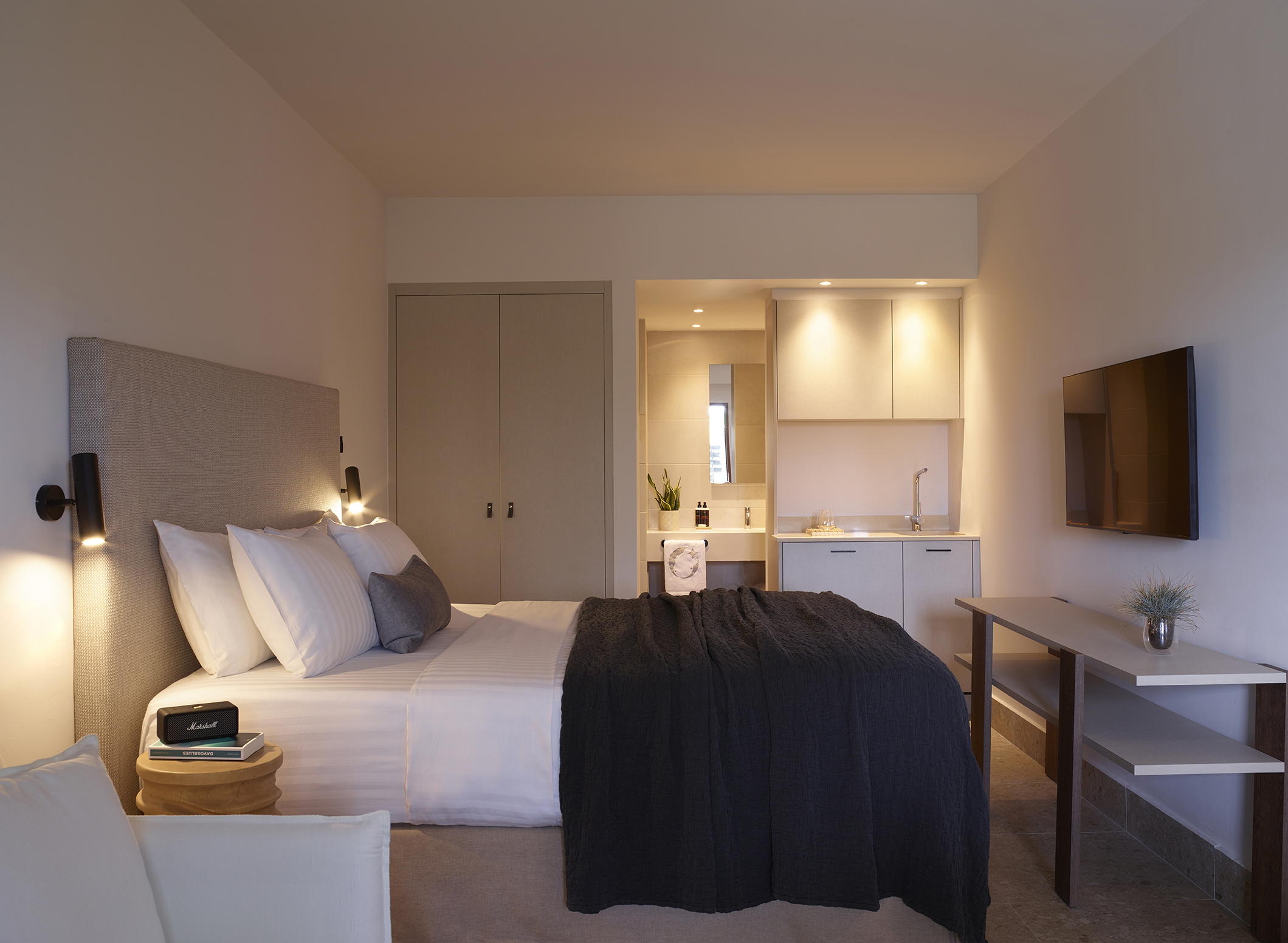 Cosmos Superior Room