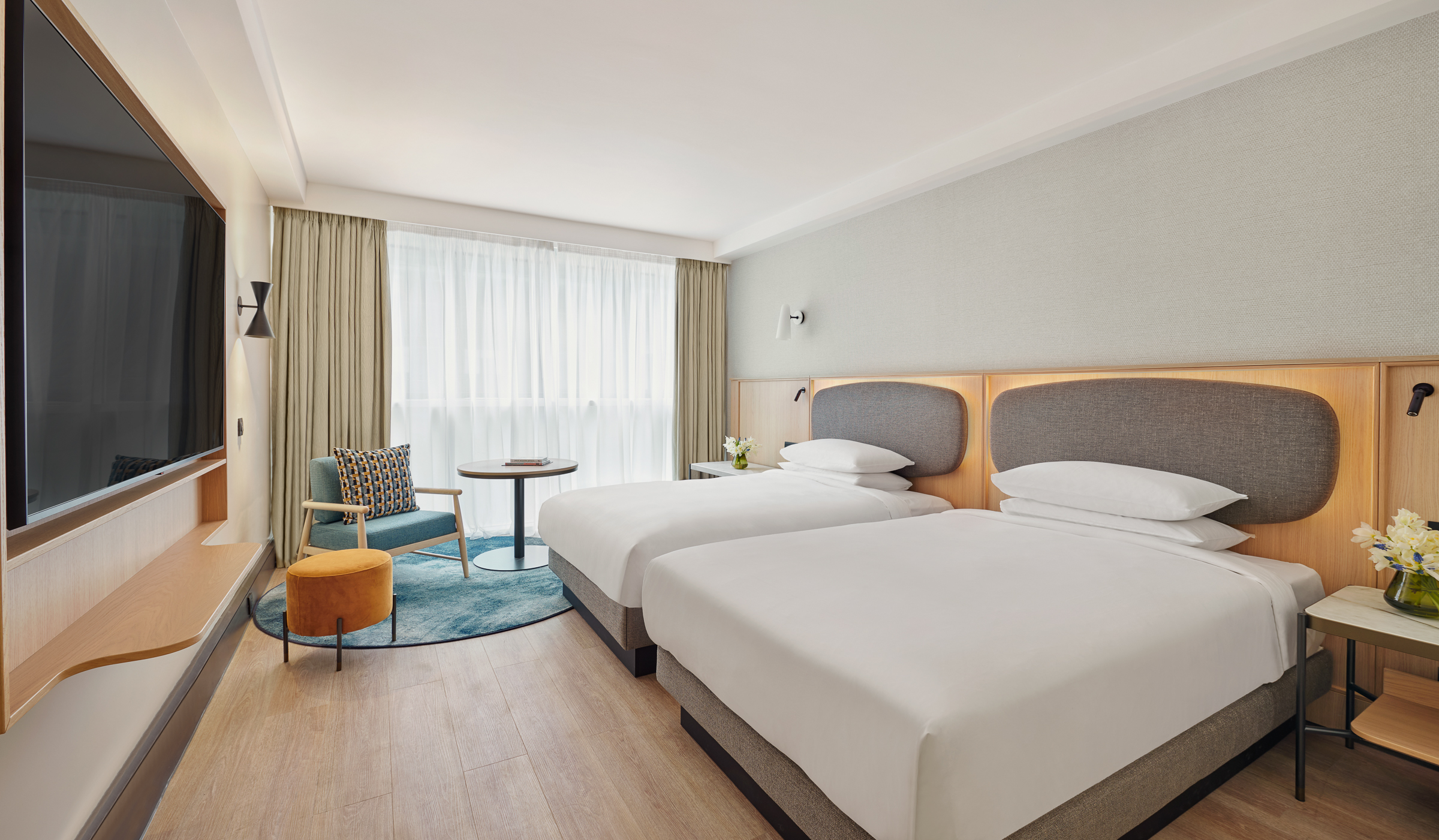 2 Twin Bed