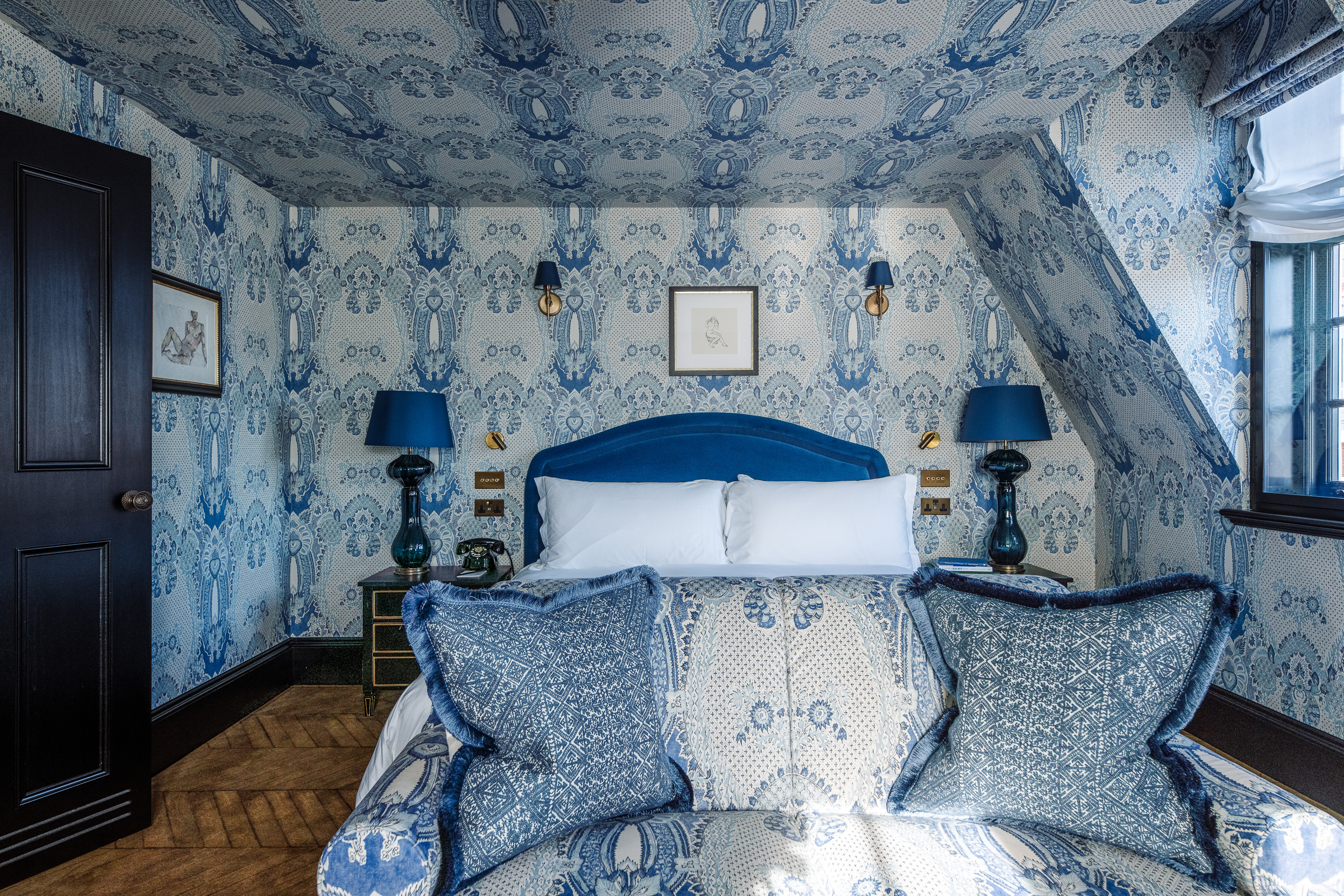 Artist Suite