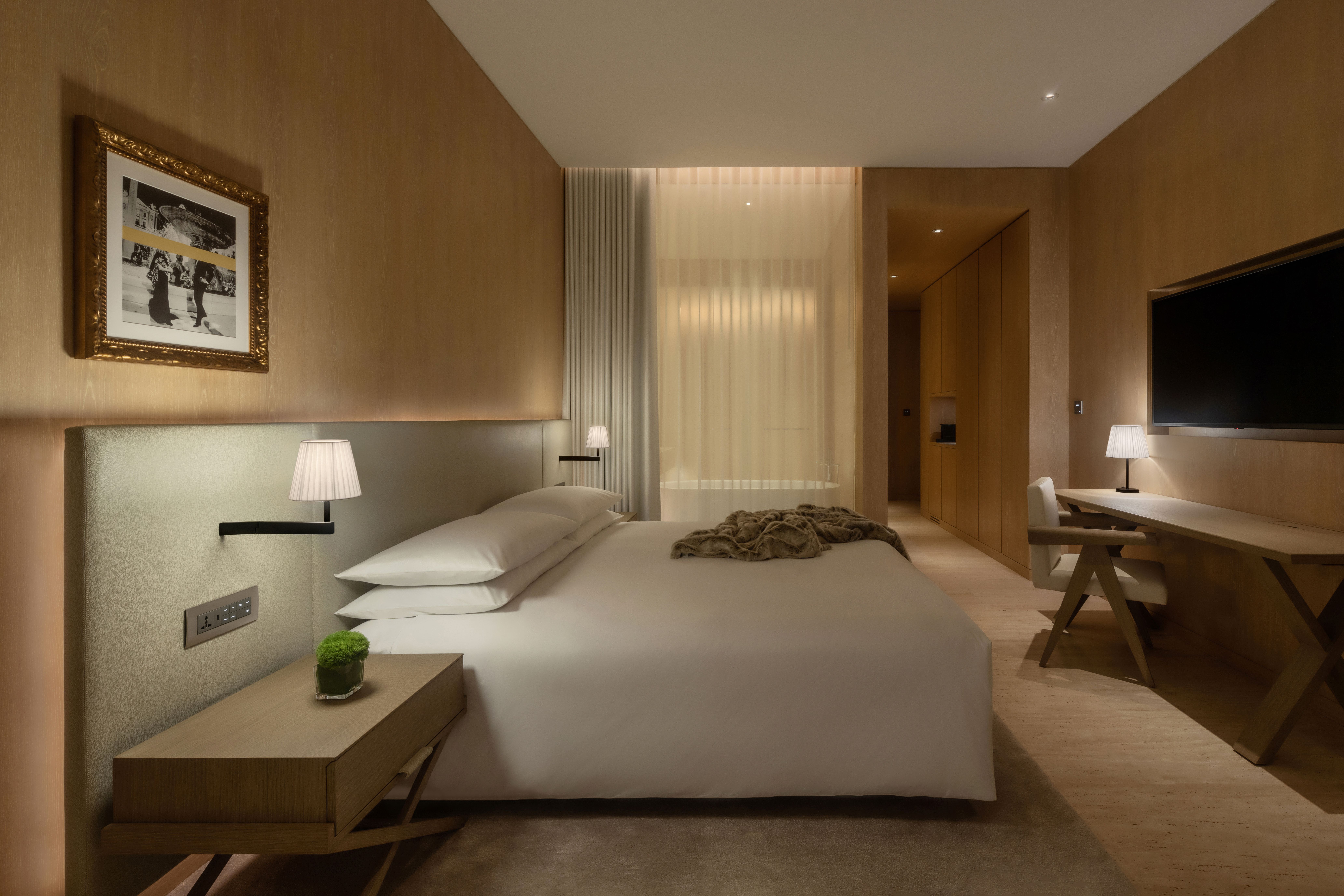 Guest Room - Balcony