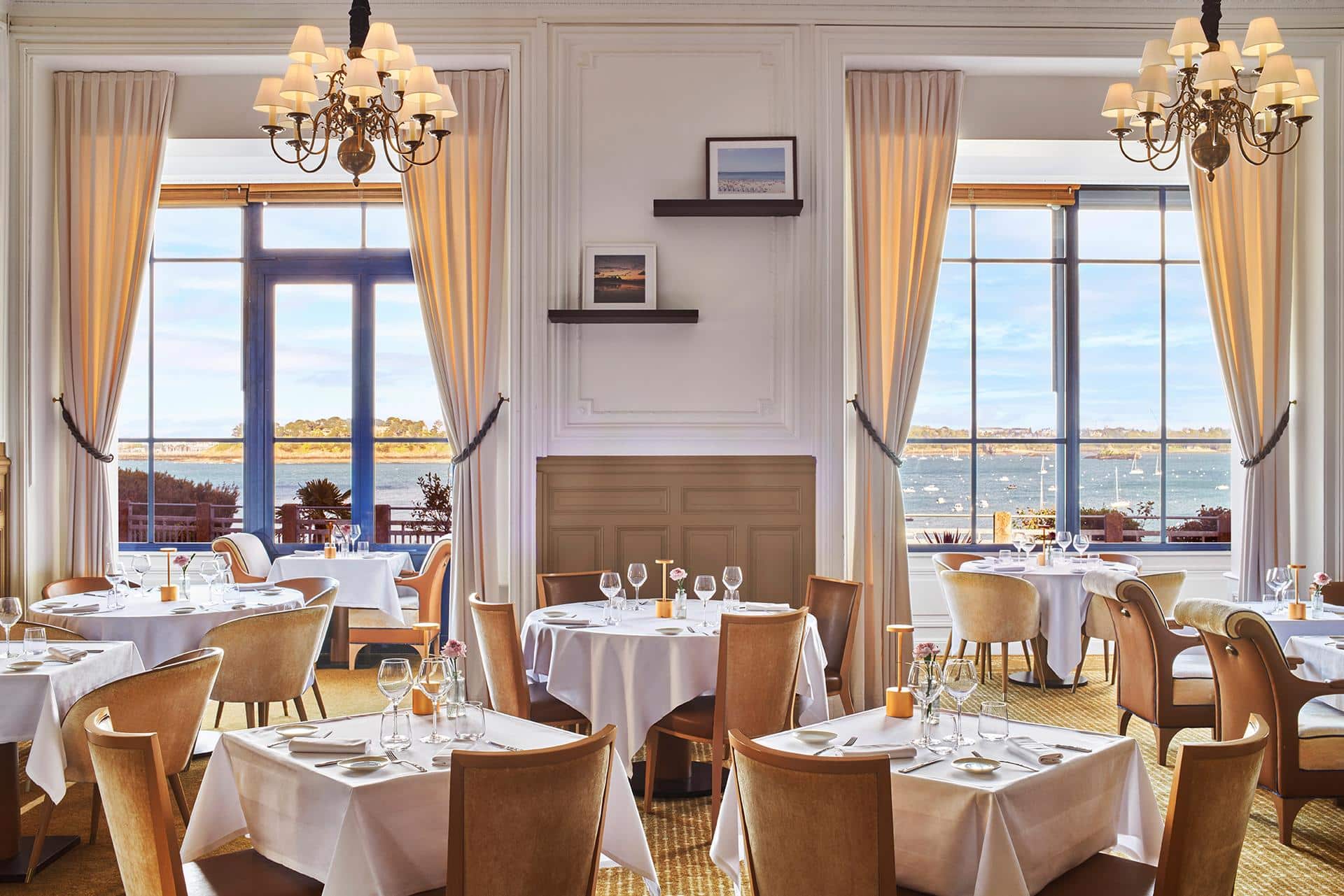 Le George V Restaurant at Hôtel Barrière, Le Grand Hôtel Dinard