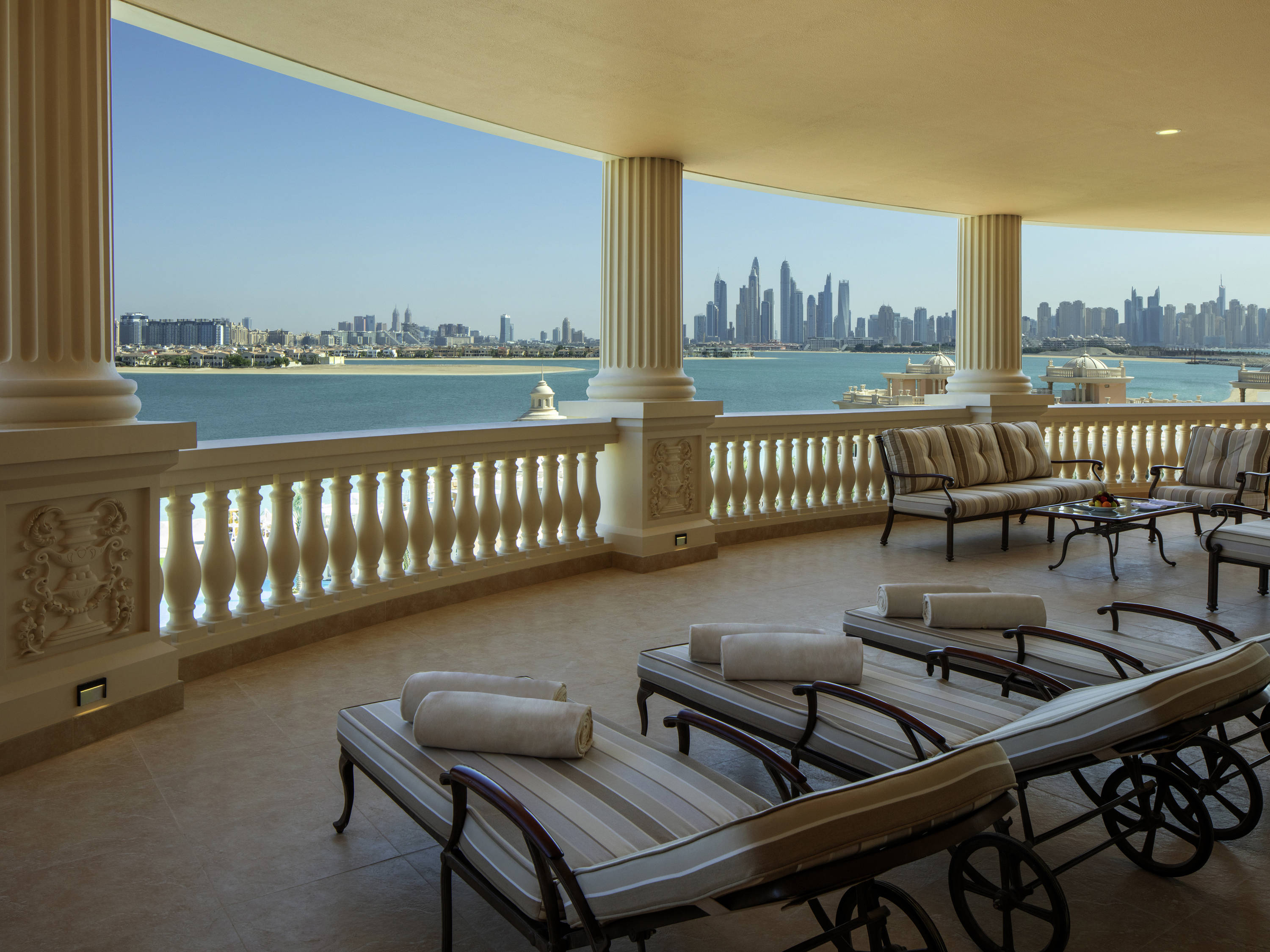 Raffles Presidential Suite