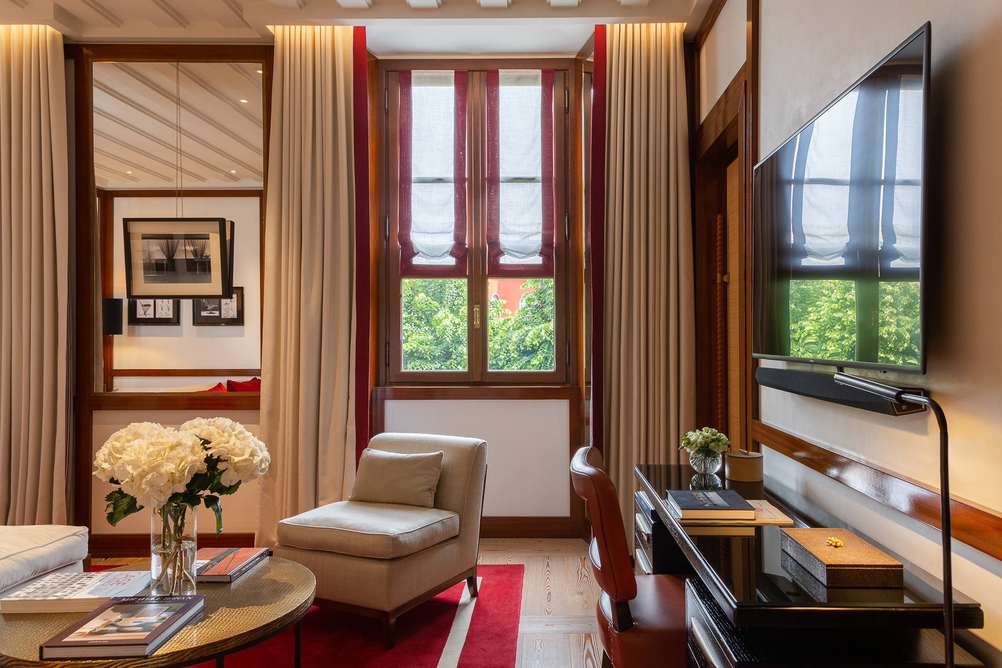 Two-bedroom Family Suite Garden