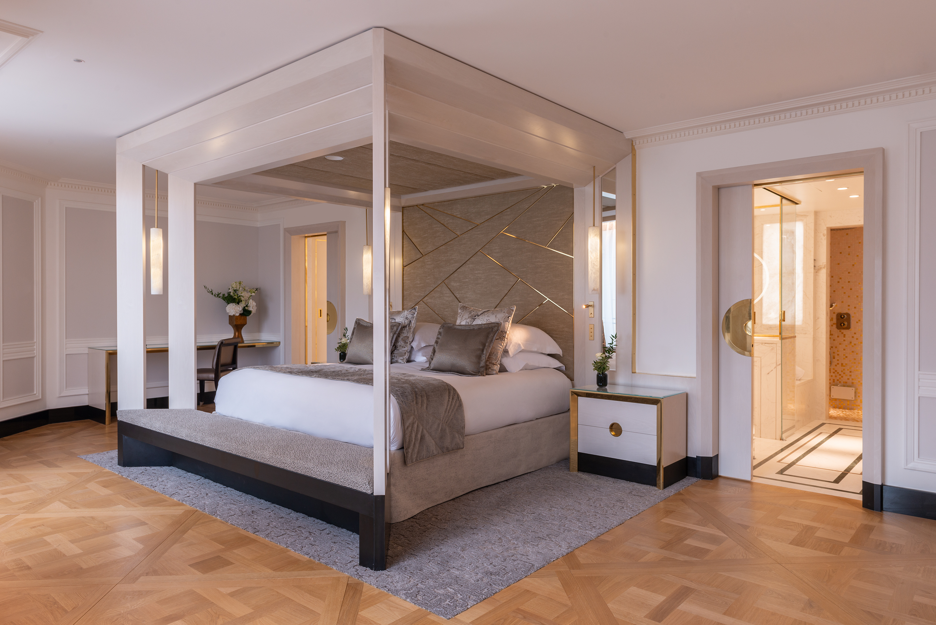 Signature Suite