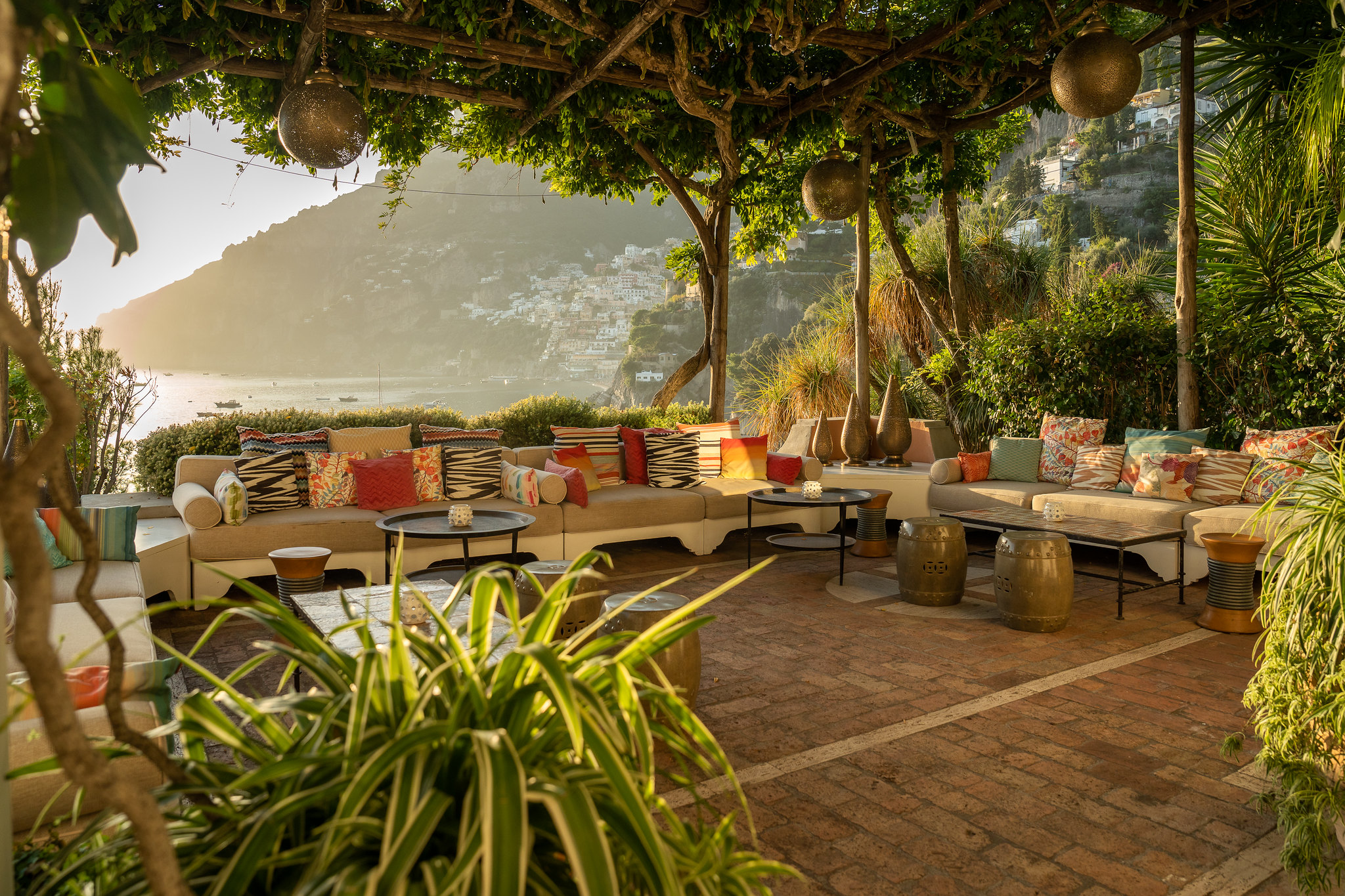 Botanical Bianca Bar